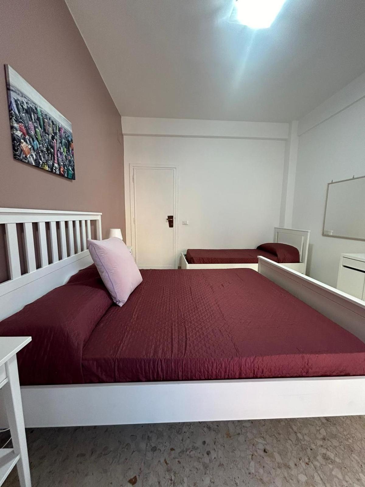 A & F Apartment โรม ภายนอก รูปภาพ